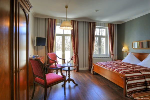 KurparkHotel (Rostock)